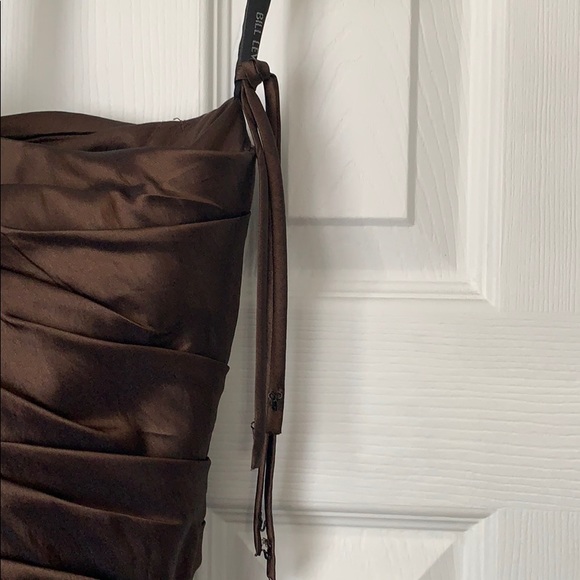 Chocolate gown - Picture 4 of 4